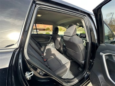 2023 Toyota RAV4 Hybrid LE