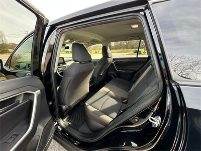 2023 Toyota RAV4 Hybrid LE