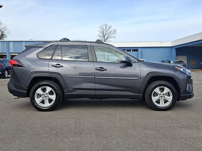 2021 Toyota RAV4 Hybrid XLE