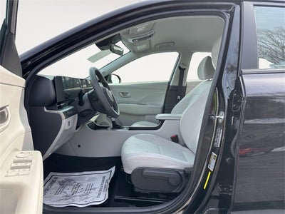 2024 Hyundai Kona SE