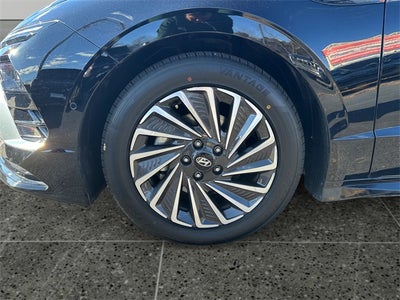2024 Hyundai Sonata Hybrid Limited