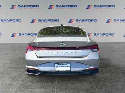 2022 Hyundai Elantra SEL