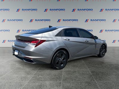 2022 Hyundai Elantra SEL