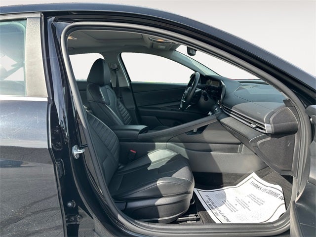 2022 Hyundai Elantra Limited