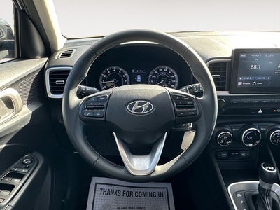 2022 Hyundai Venue SEL