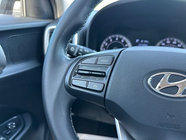 2022 Hyundai Venue SEL