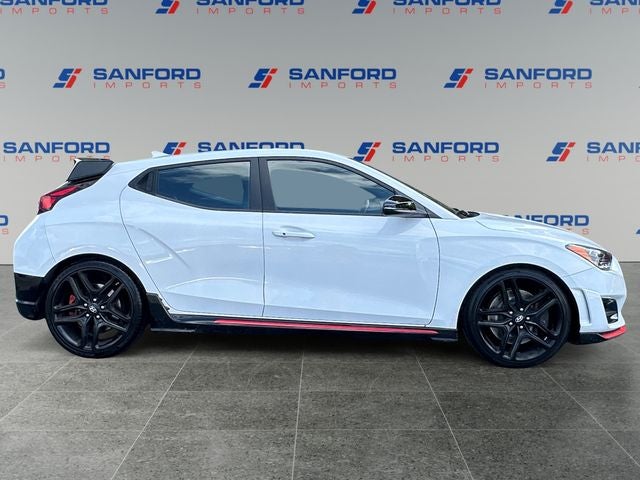 2022 Hyundai Veloster N Base