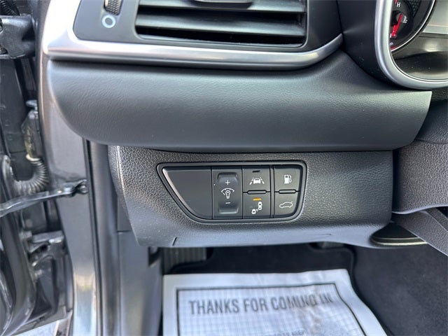 2019 Genesis G70 2.0T Advanced