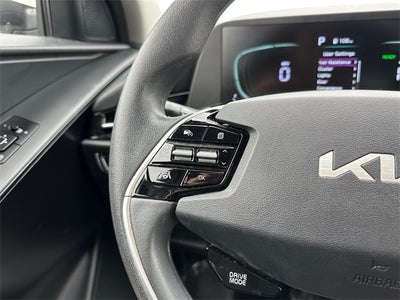 2023 Kia Niro LX