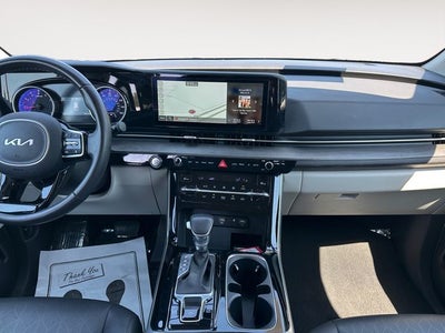 2024 Kia Carnival EX