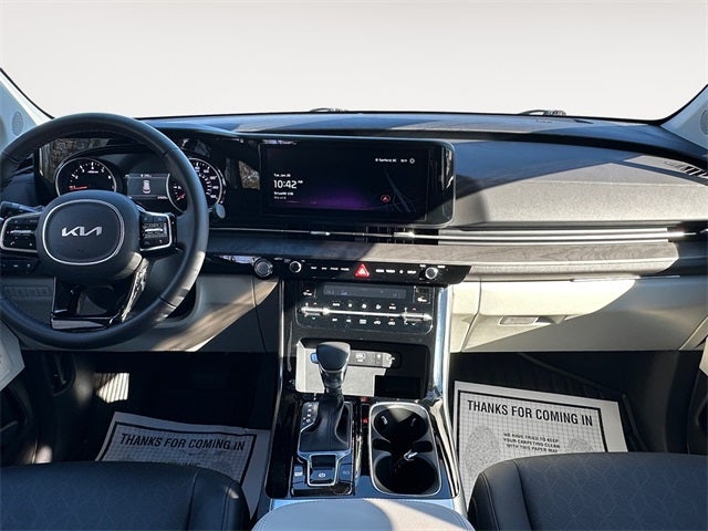 2024 Kia Carnival EX