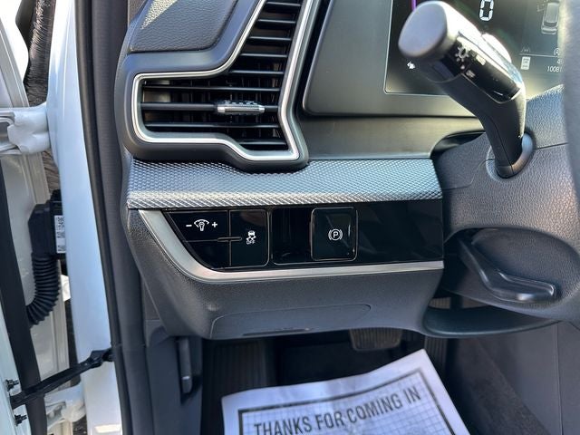 2025 Kia Sportage LX