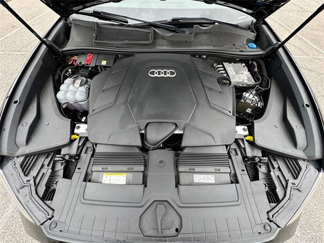 2021 Audi Q8 55 Premium Plus quattro