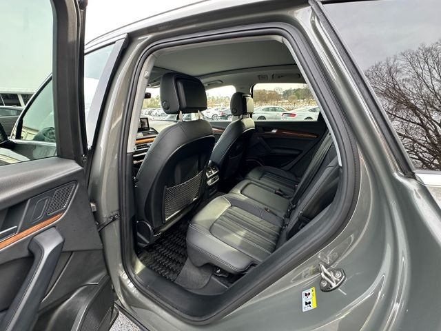 2023 Audi Q5 45 S line Premium quattro