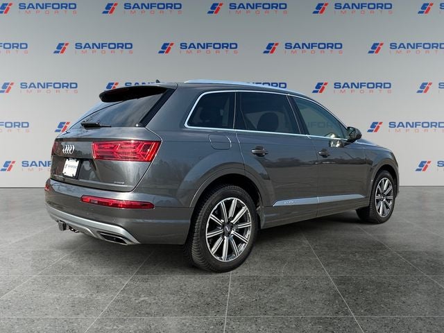 2019 Audi Q7 45 Premium Plus quattro