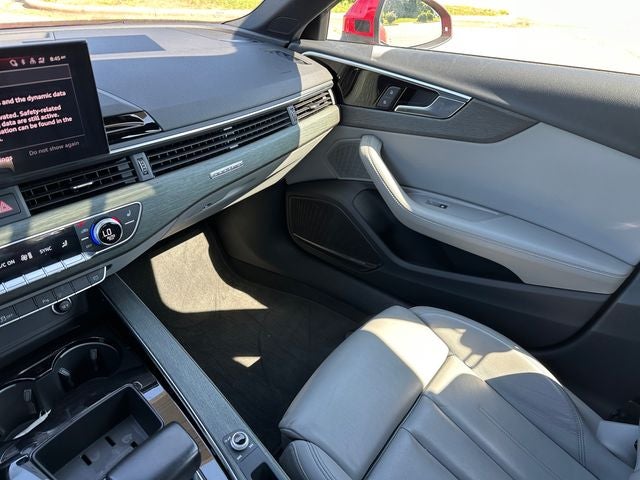 2023 Audi A4 45 S line Premium Plus quattro