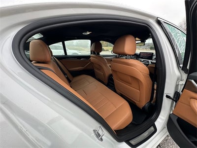 2022 BMW 5 Series 530i