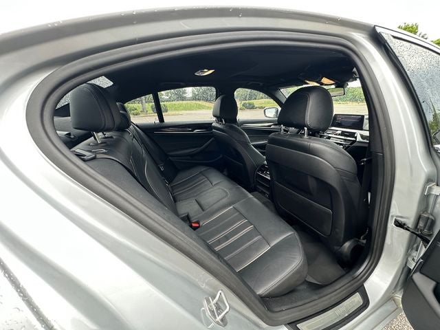 2020 BMW 5 Series 530i