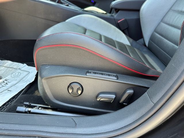2022 Volkswagen Golf GTI 2.0T SE