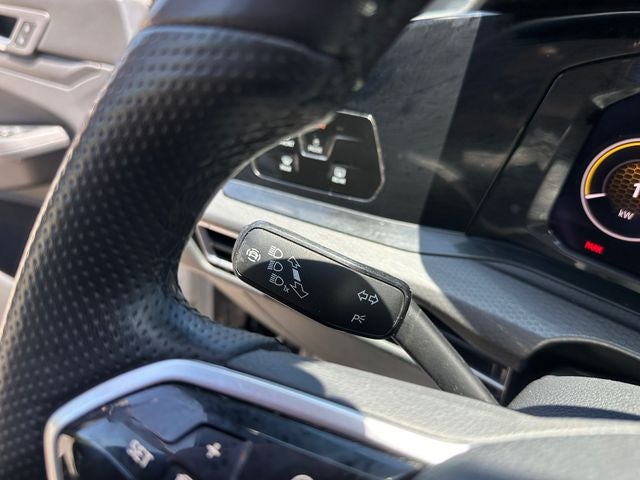 2022 Volkswagen Golf GTI 2.0T SE