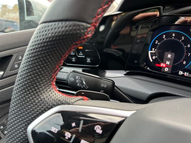 2024 Volkswagen Golf GTI 2.0T SE