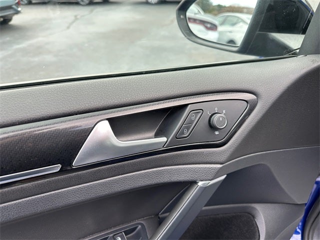 2019 Volkswagen Golf R DCC & Navigation 4Motion