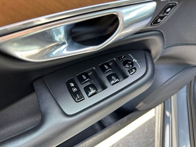 2023 Volvo XC90 B6 Plus 7-Seater