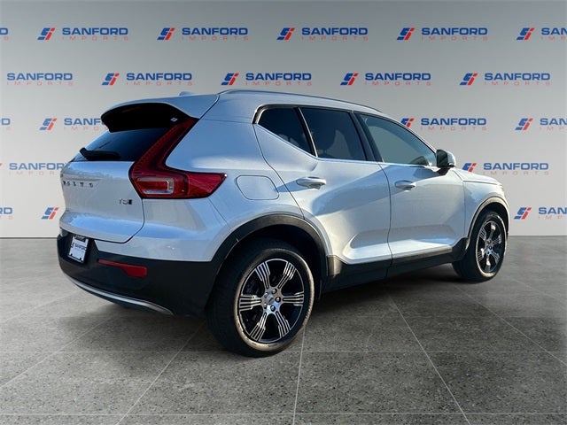 2022 Volvo XC40 T5 Inscription