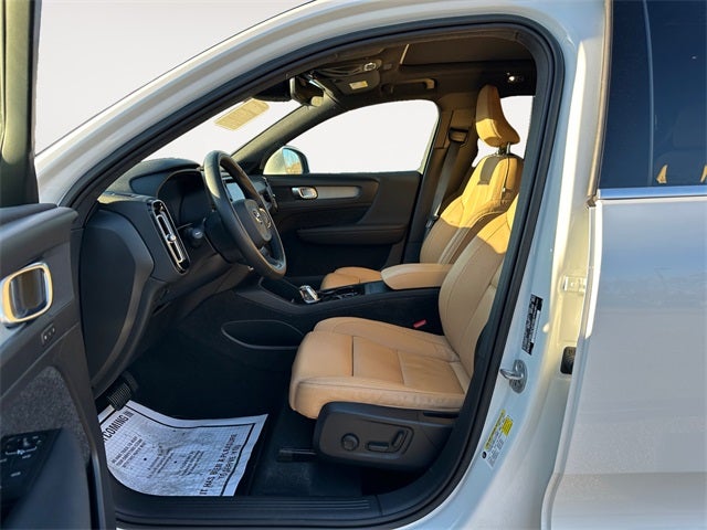 2022 Volvo XC40 T5 Inscription