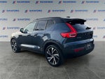 2022 Volvo XC40 R-Design