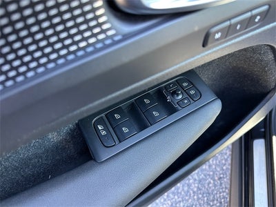 2021 Volvo XC40 R-Design