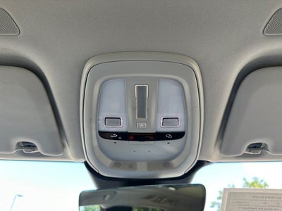 2023 Volvo XC60 B5 Plus Dark Theme