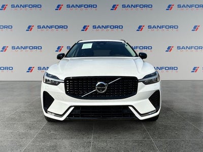 2023 Volvo XC60 B5 Plus Dark Theme