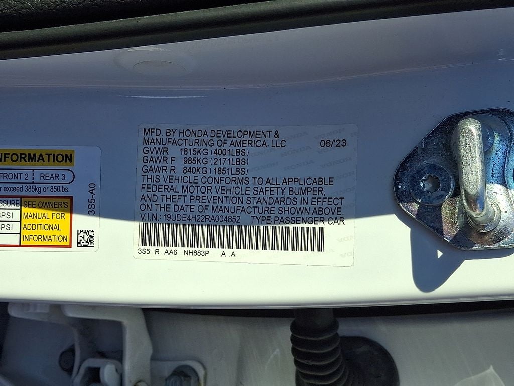 2024 Acura Integra Base