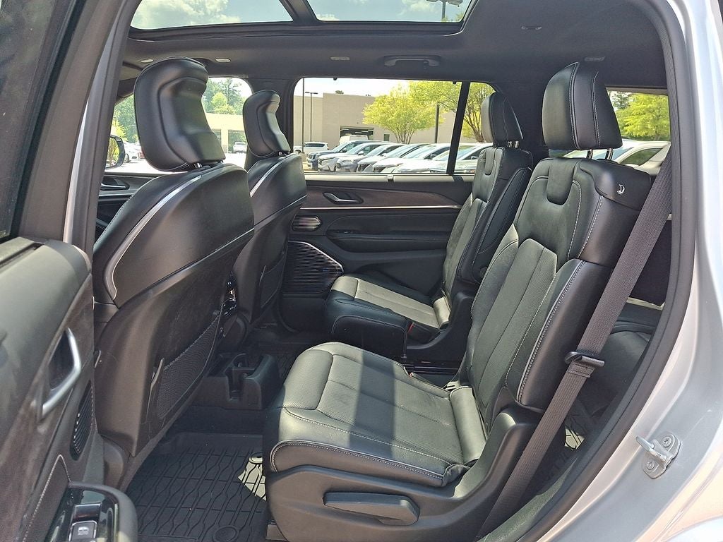 2023 Jeep Grand Cherokee L Overland