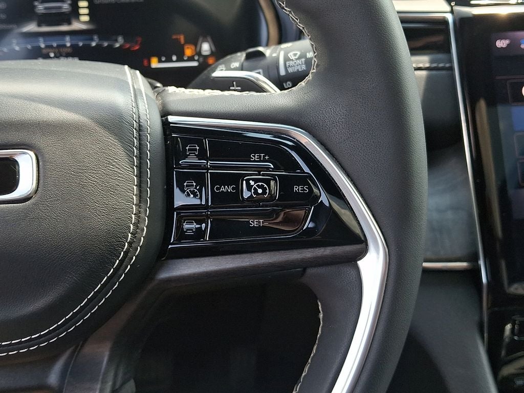 2023 Jeep Grand Cherokee L Overland