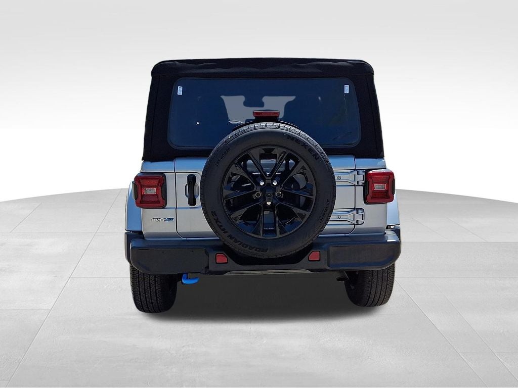 2024 Jeep Wrangler Sahara 4xe