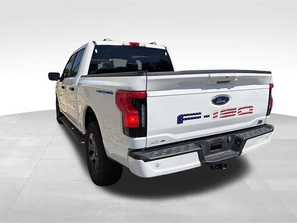 2023 Ford F-150 Lightning XLT