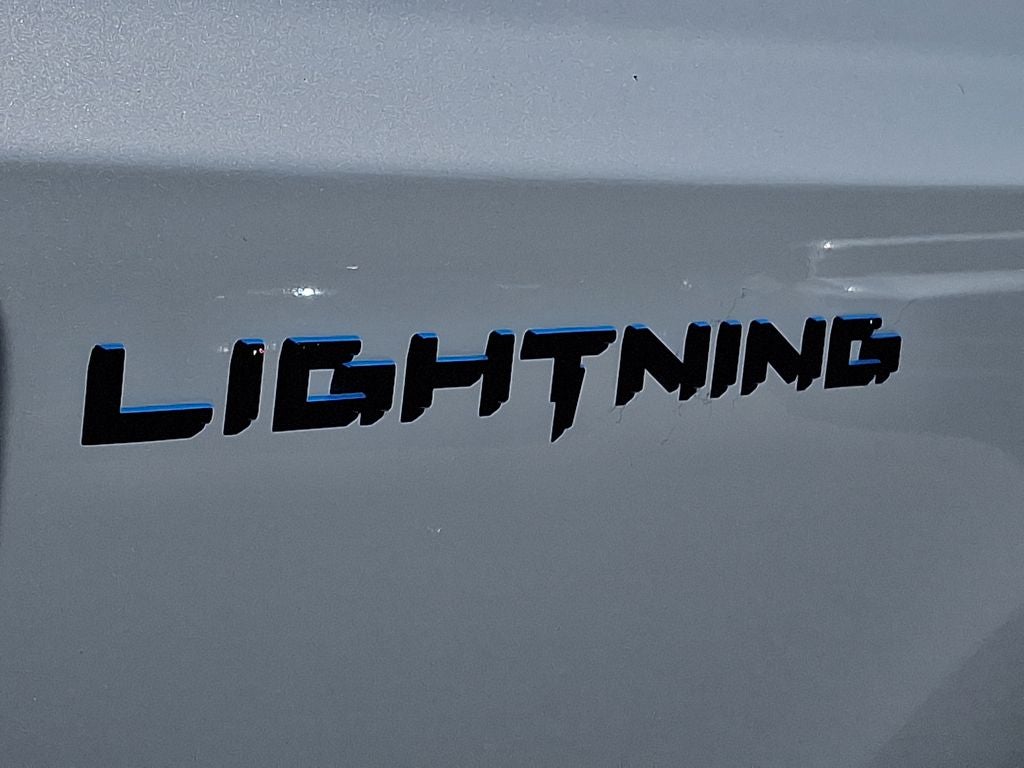 2025 Ford F-150 Lightning Flash