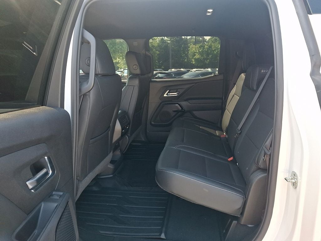 2025 Chevrolet Silverado EV LT