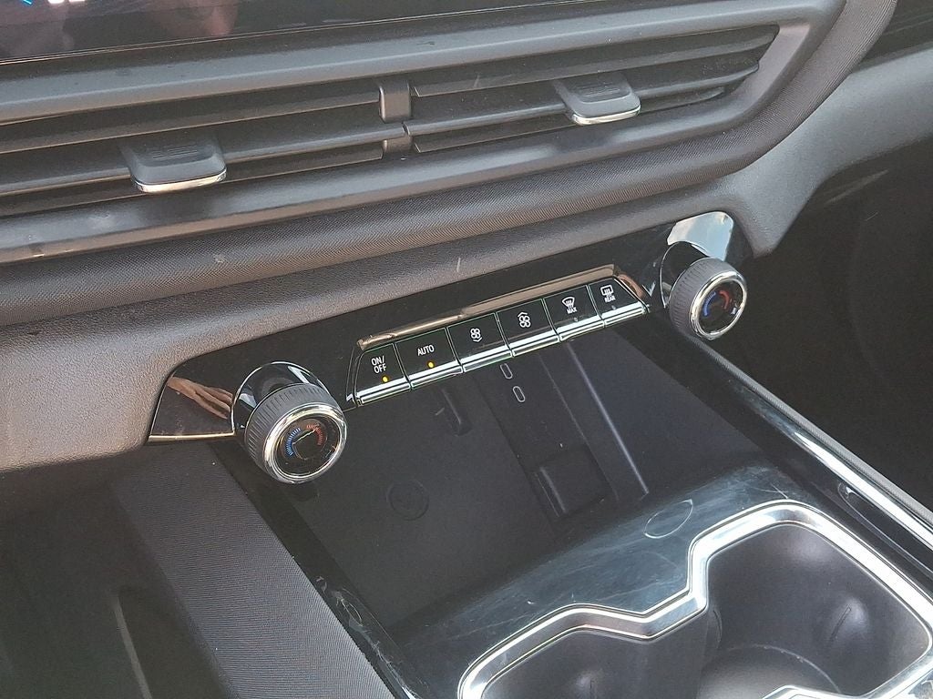 2025 Chevrolet Silverado EV LT