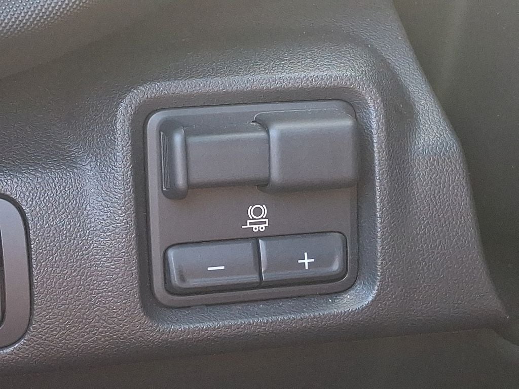 2025 Chevrolet Silverado EV LT