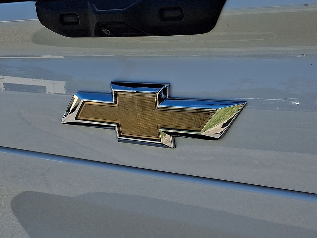 2025 Chevrolet Silverado EV LT