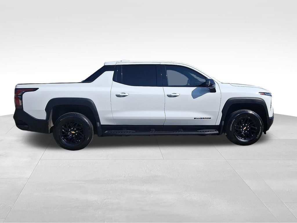 2025 Chevrolet Silverado EV LT