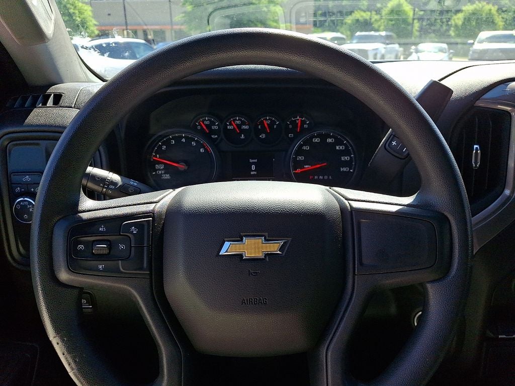 2024 Chevrolet Silverado 1500 Custom