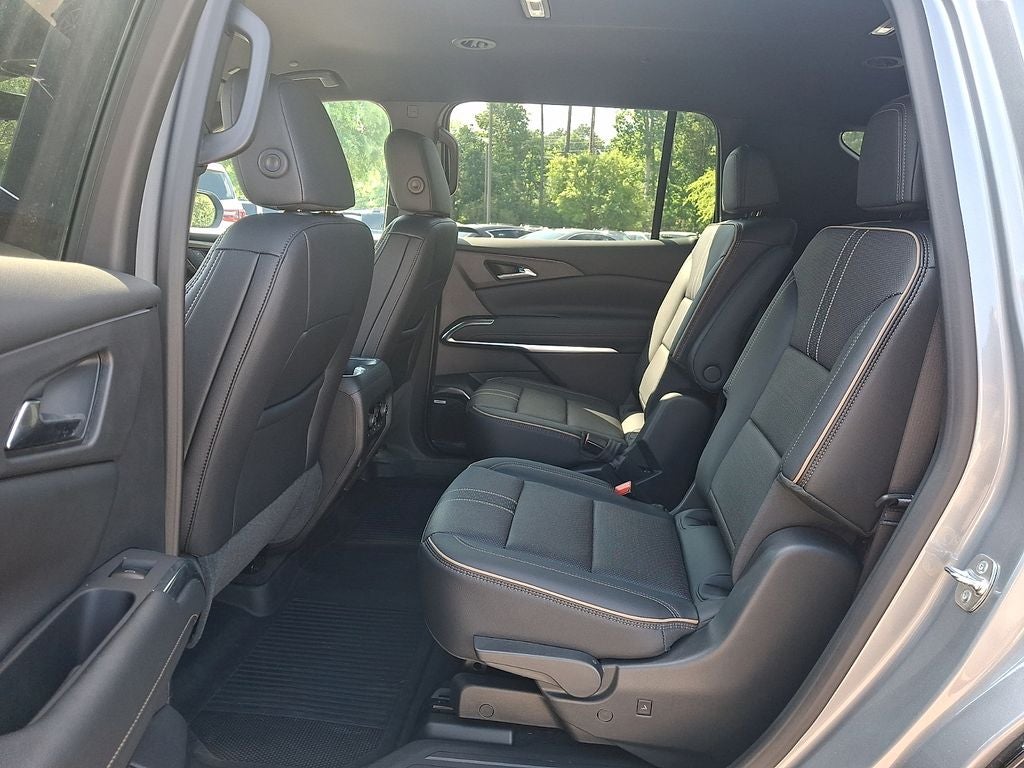 2025 Chevrolet Traverse High Country