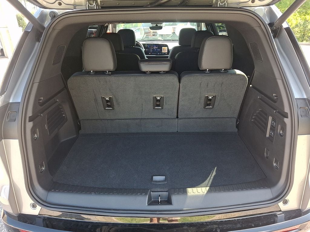2025 Chevrolet Traverse High Country