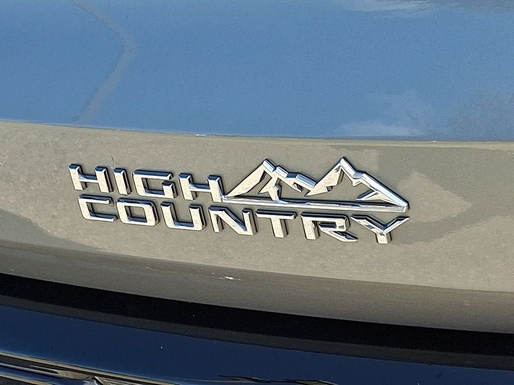 2025 Chevrolet Traverse High Country