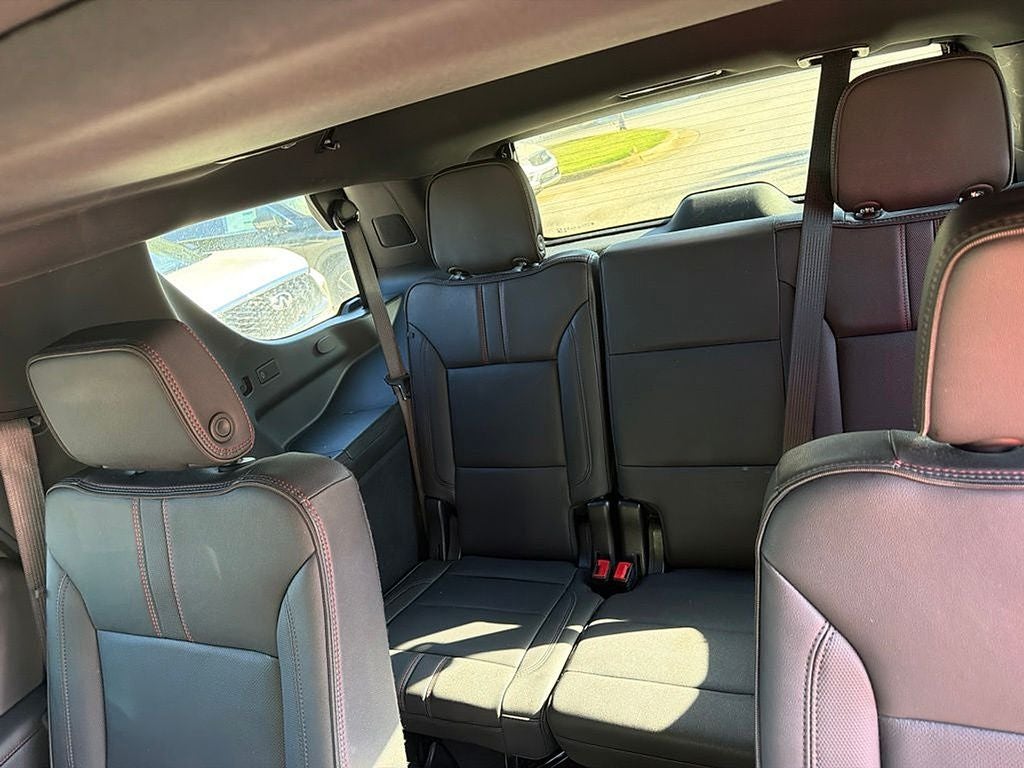 2025 Chevrolet Tahoe RST