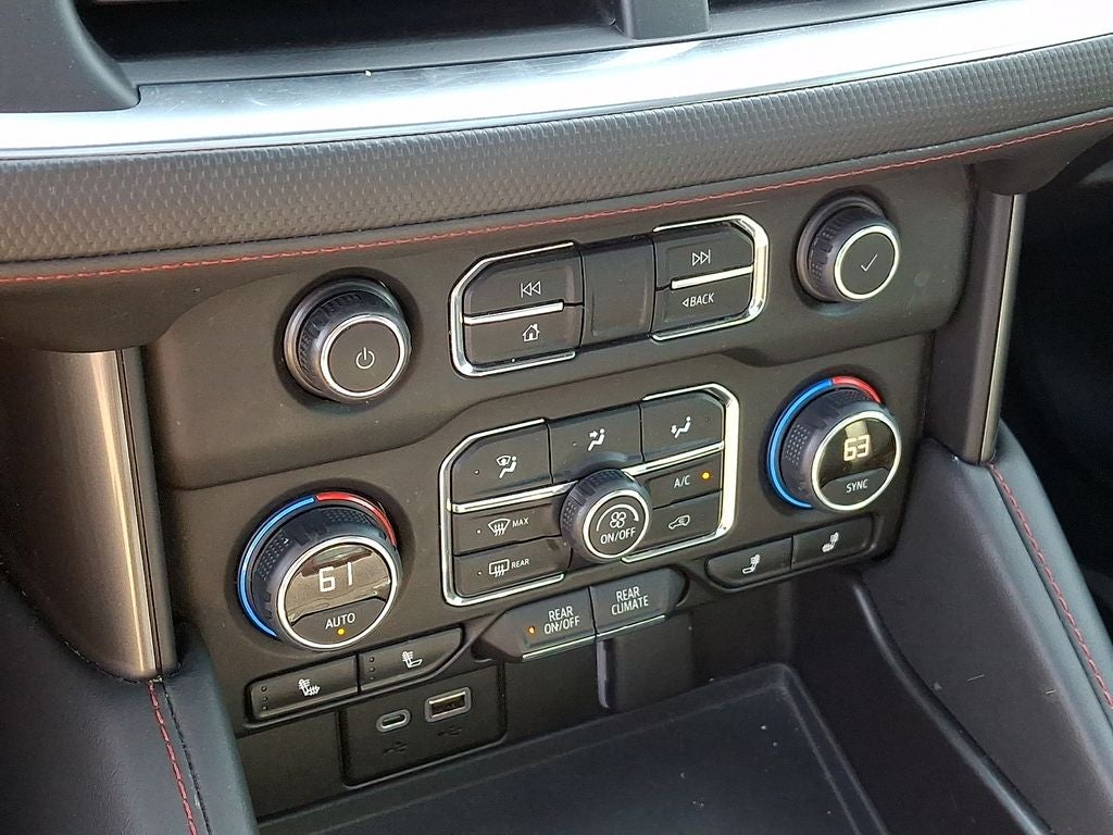 2022 Chevrolet Suburban RST